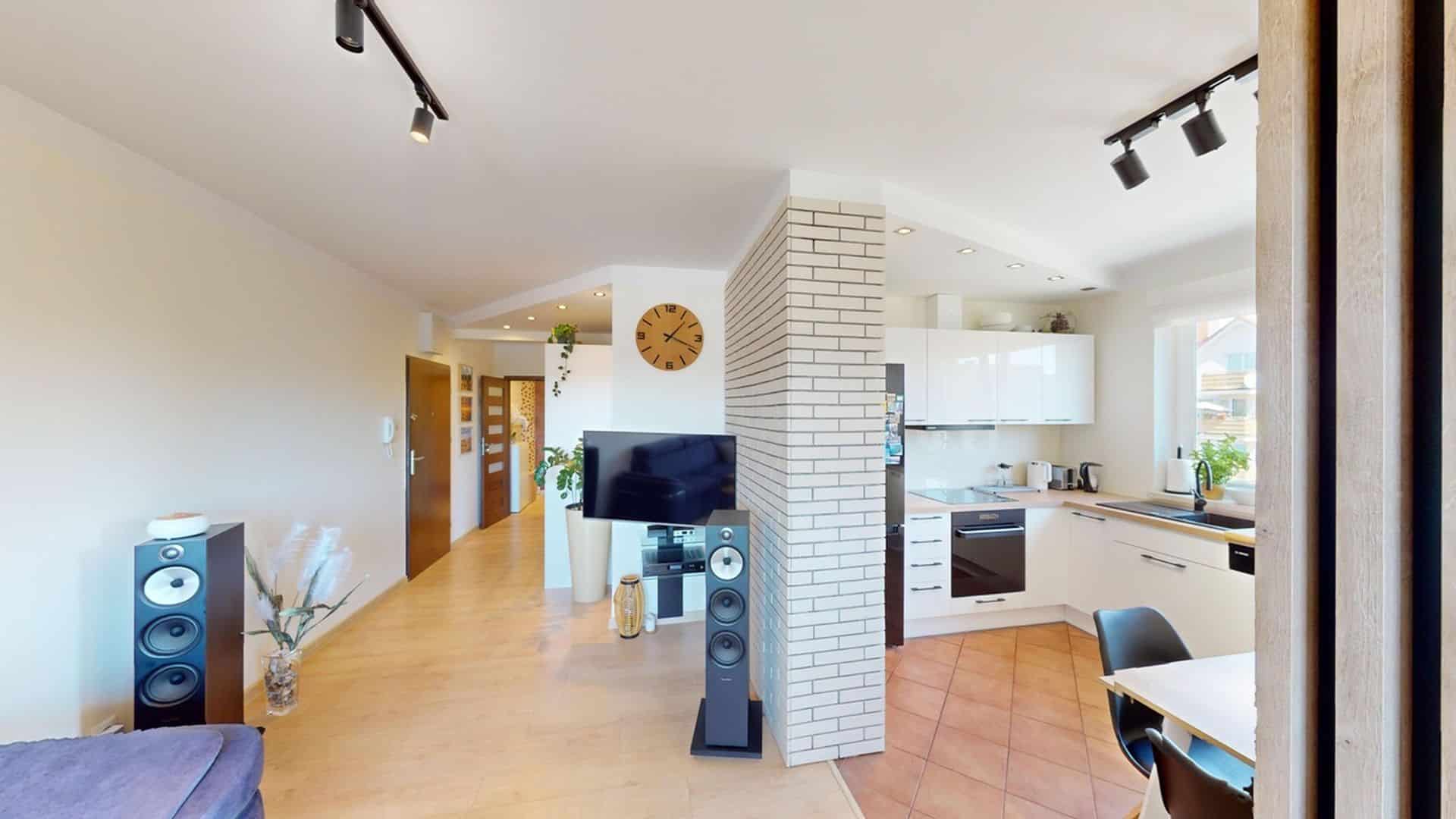 Sprzedaż mieszkania